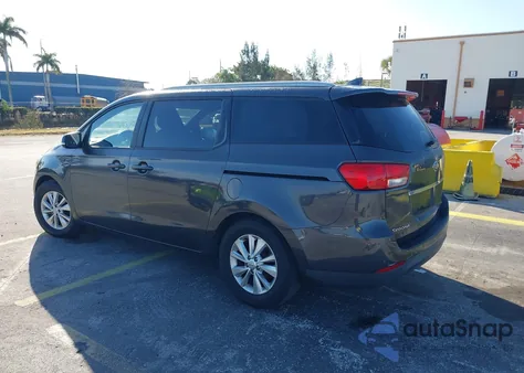 2016 Kia Sedona Lx z USA, uszkodzony, nr VIN KNDMB5C16G6159514